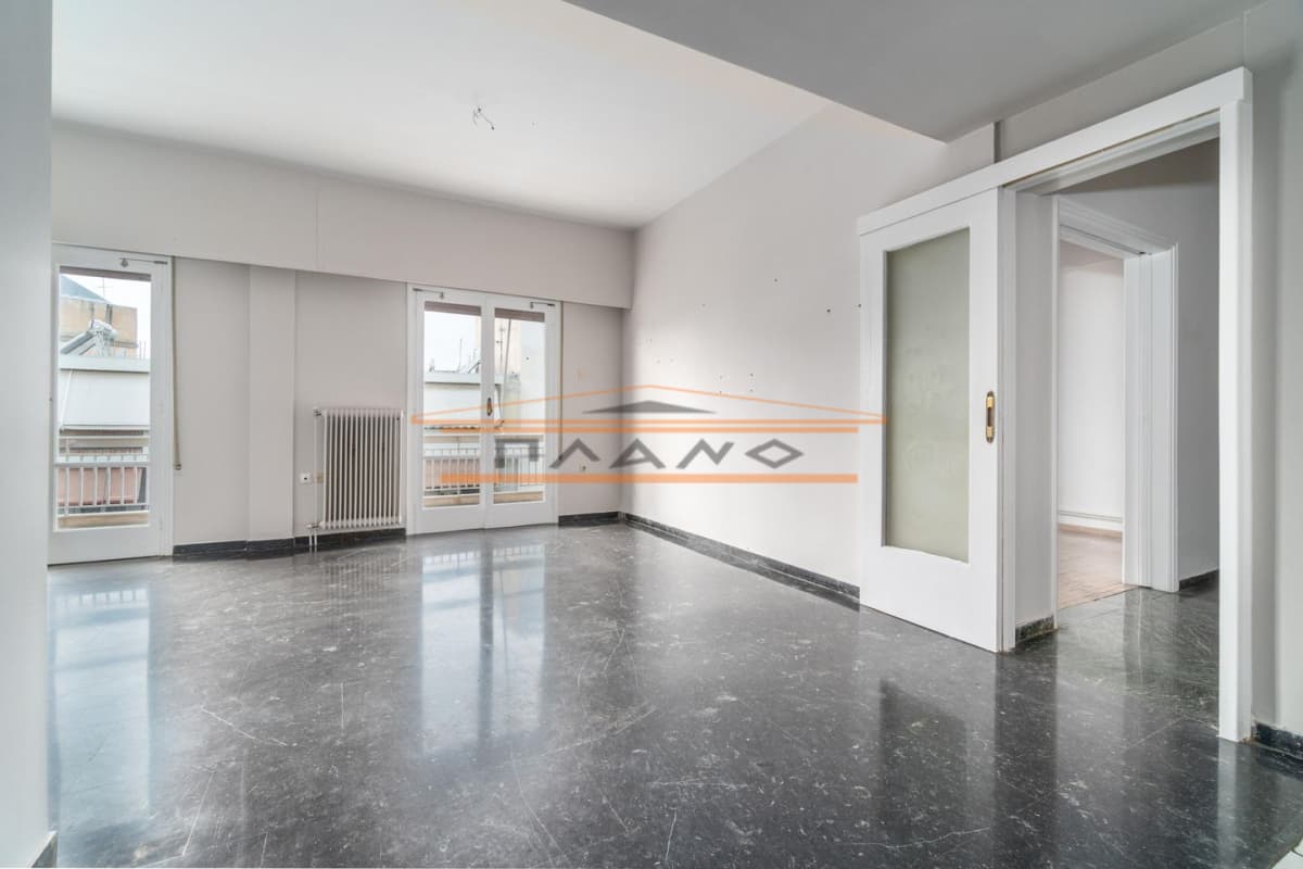 Apartment in Center, Nea Smyrni — Photo 2 of 17