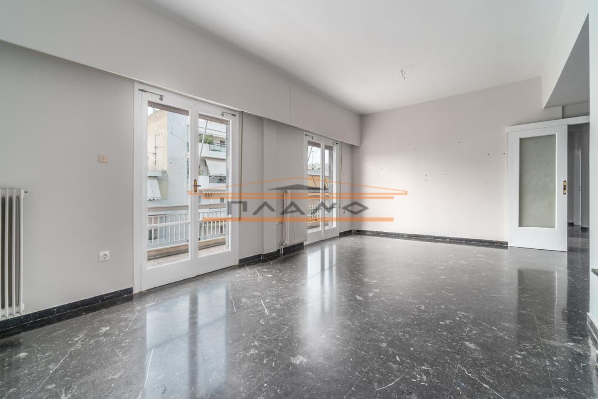 Apartment in Center, Nea Smyrni — Photo 3 of 17