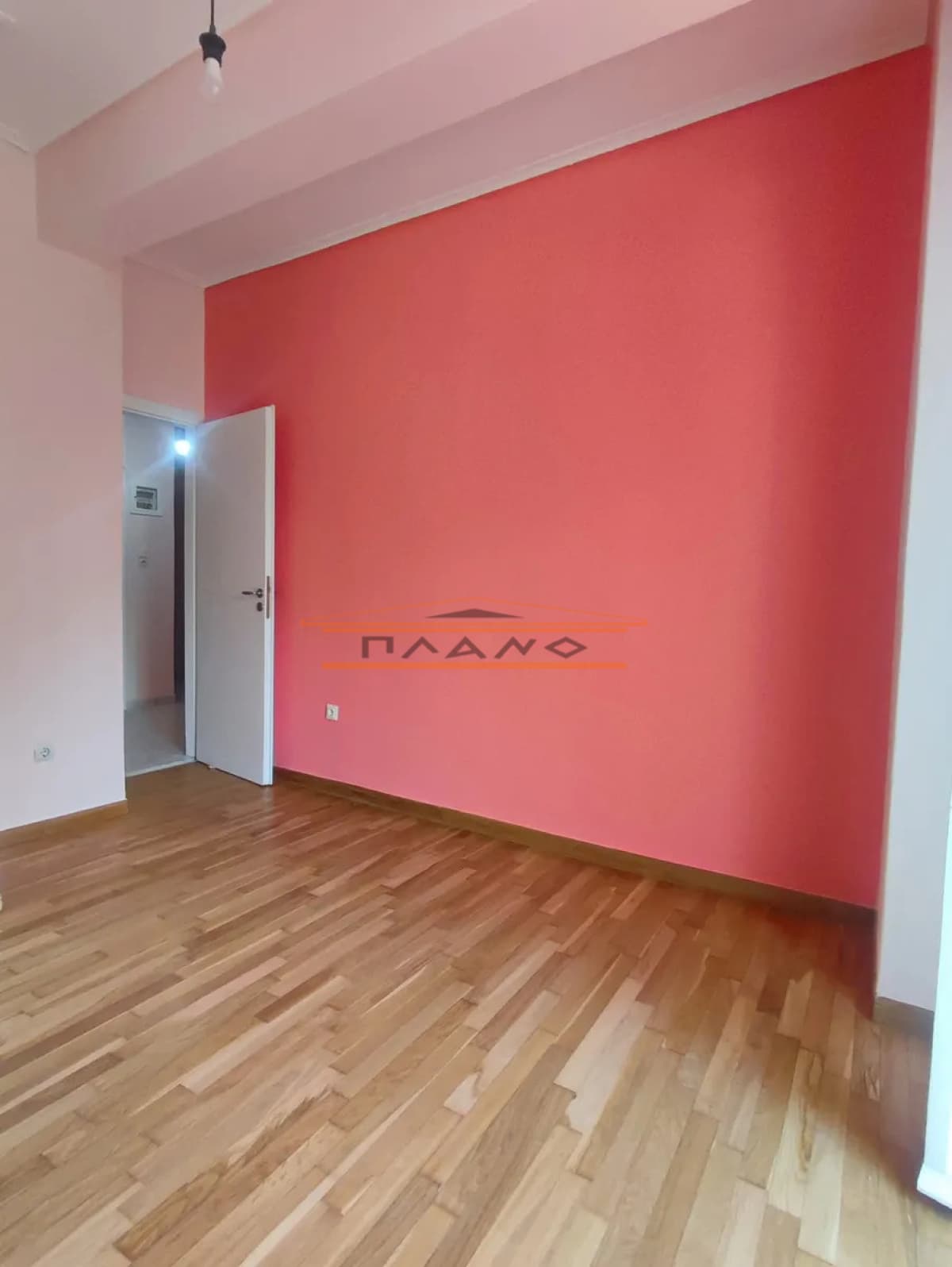 Διαμέρισμα στην Στροφύλι, Ιστορικό Κέντρο — Φωτογραφία 2 από 22