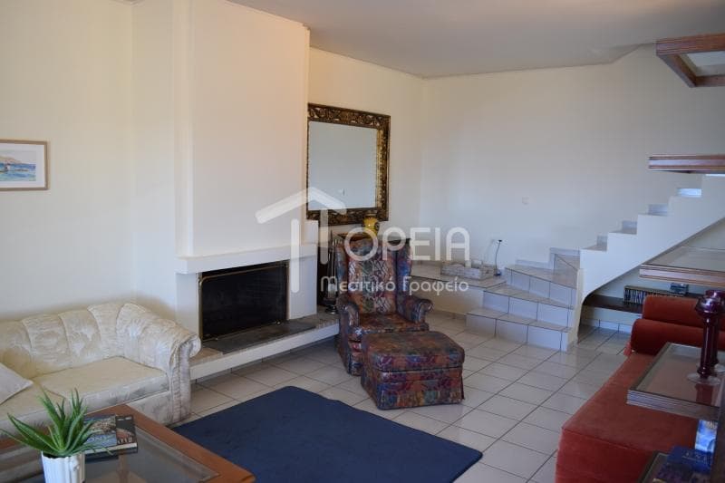 House in Saronida, Saronida — Photo 2 of 30