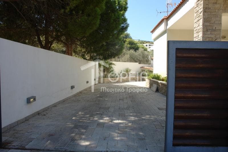 House in Saronida, Saronida — Photo 14 of 29