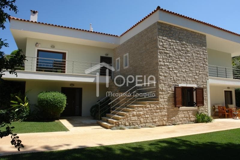 House in Saronida, Saronida — Photo 8 of 29
