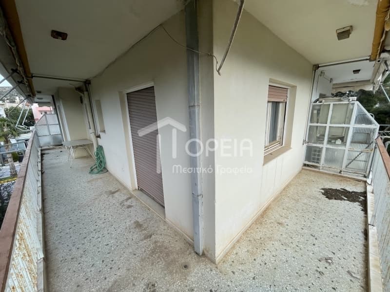Apartment in Saronida, Saronida — Photo 1 of 9