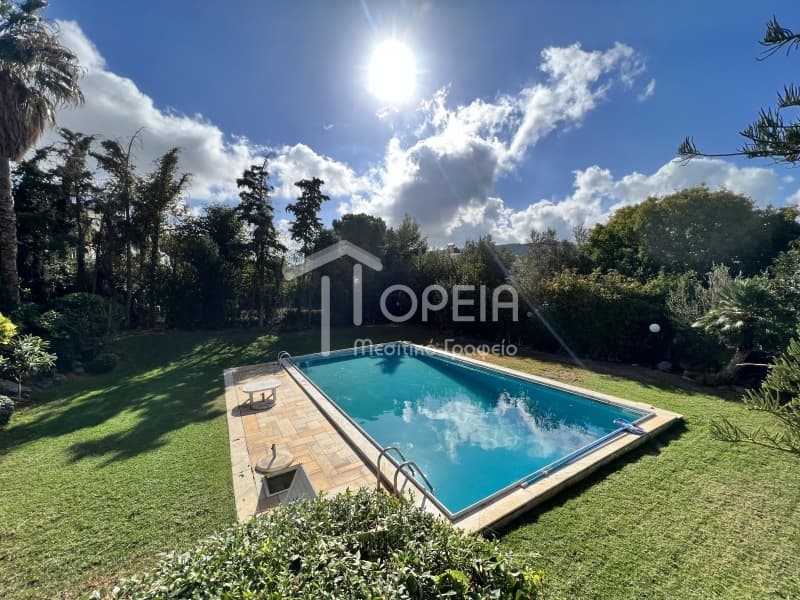 House in Saronida, Saronida — Photo 1 of 30