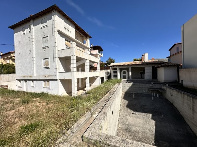 House in Kalivia, Kalivia Thorikou — Photo 1 of 23