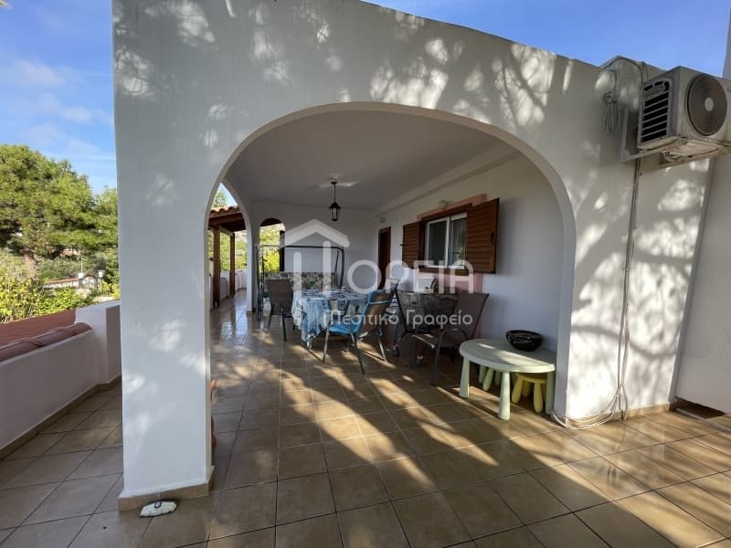 House in Thimari, Palaia Fokaia — Photo 8 of 30