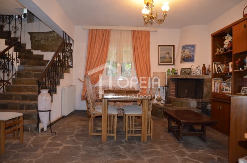 House in Alikes - Lakka, Anavissos — Photo 2 of 30