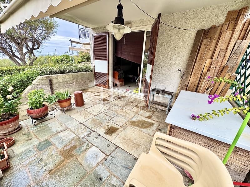 Apartment in Saronida, Saronida — Photo 9 of 15