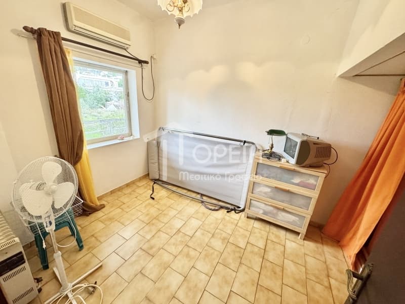 House in Mavro Lithari, Saronida — Photo 20 of 30