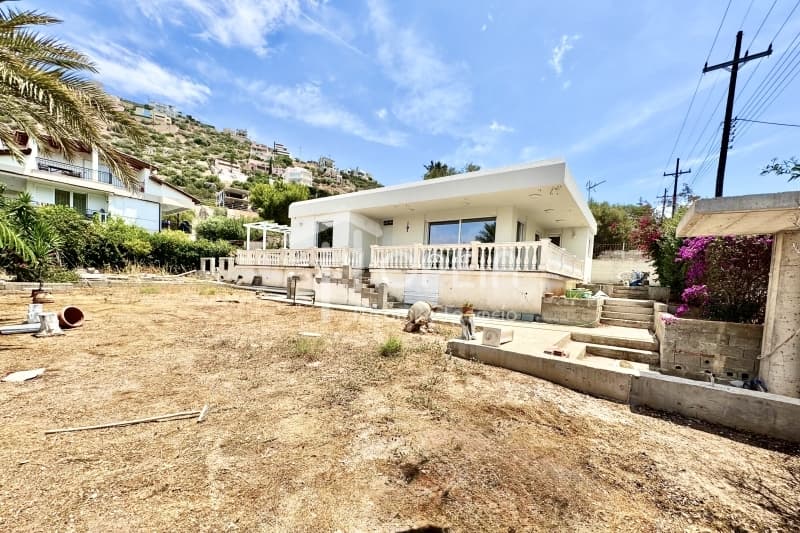 House in Saronida, Saronida — Photo 2 of 30
