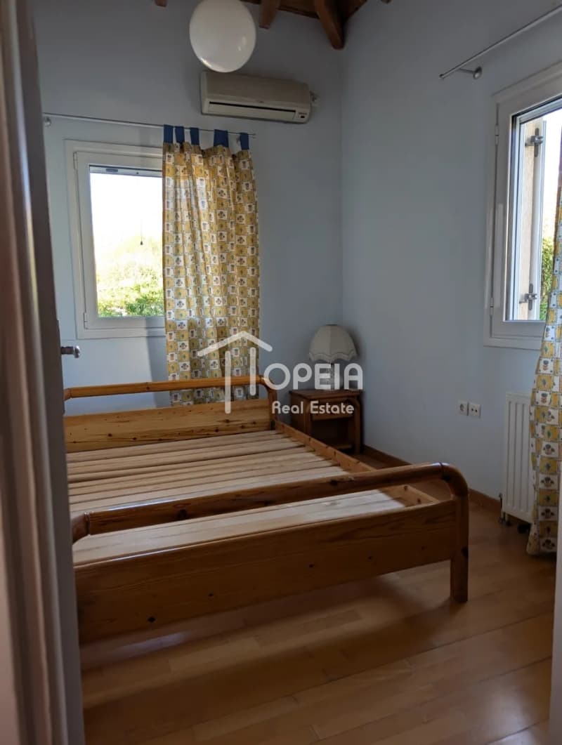 Apartment in Mavro Lithari, Saronida — Photo 9 of 11