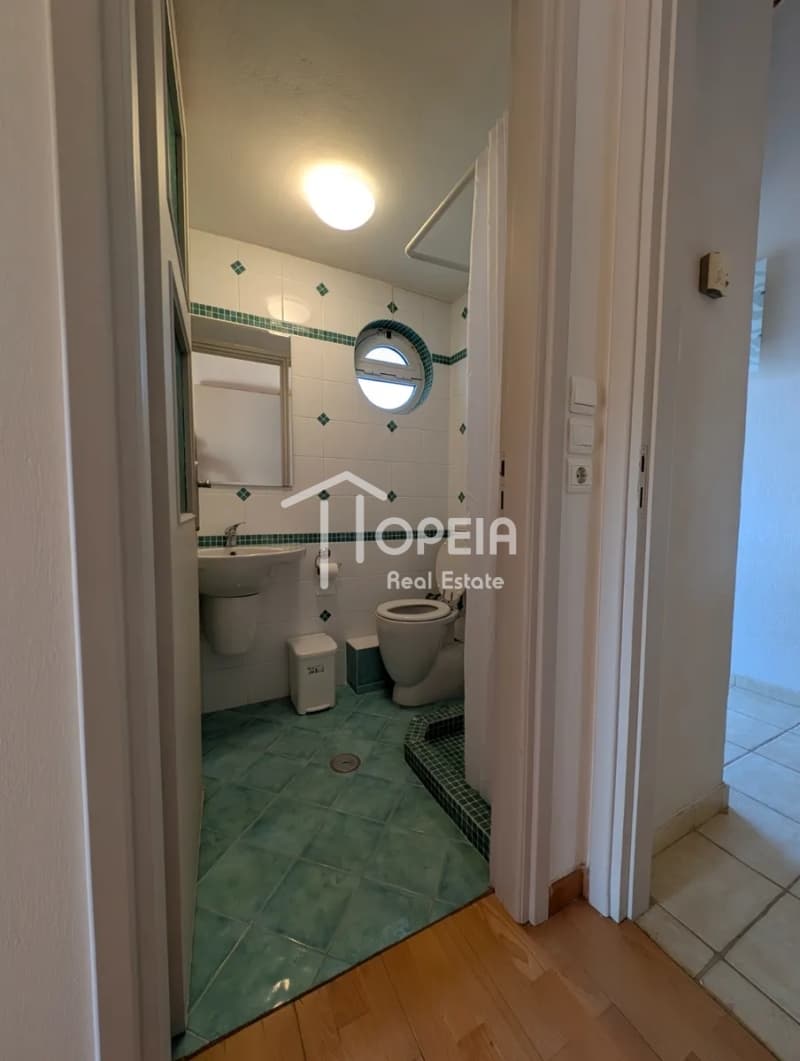 Apartment in Mavro Lithari, Saronida — Photo 4 of 11