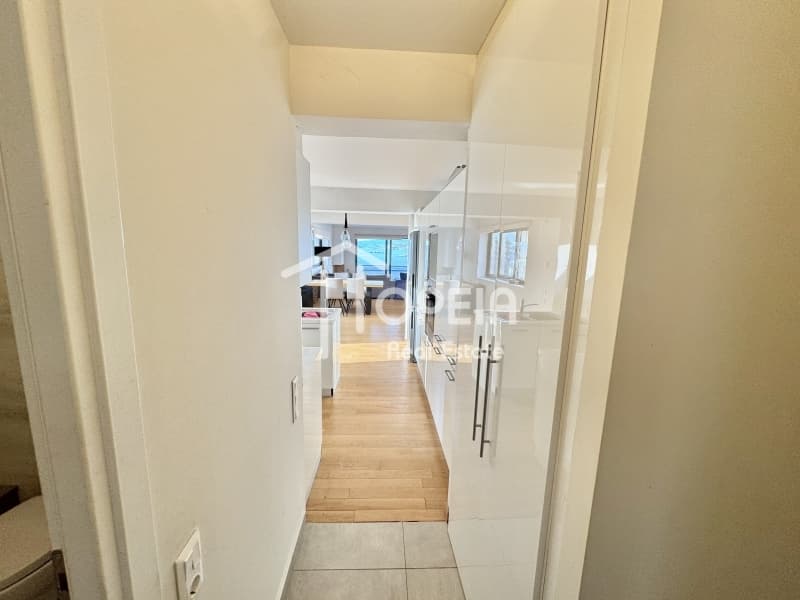 Apartment in Saronida, Saronida — Photo 11 of 30