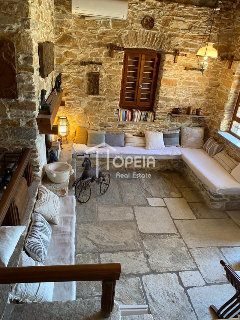 Μονοκατοικία στην Ερμούπολη, Σύρος — Φωτογραφία 2 από 14