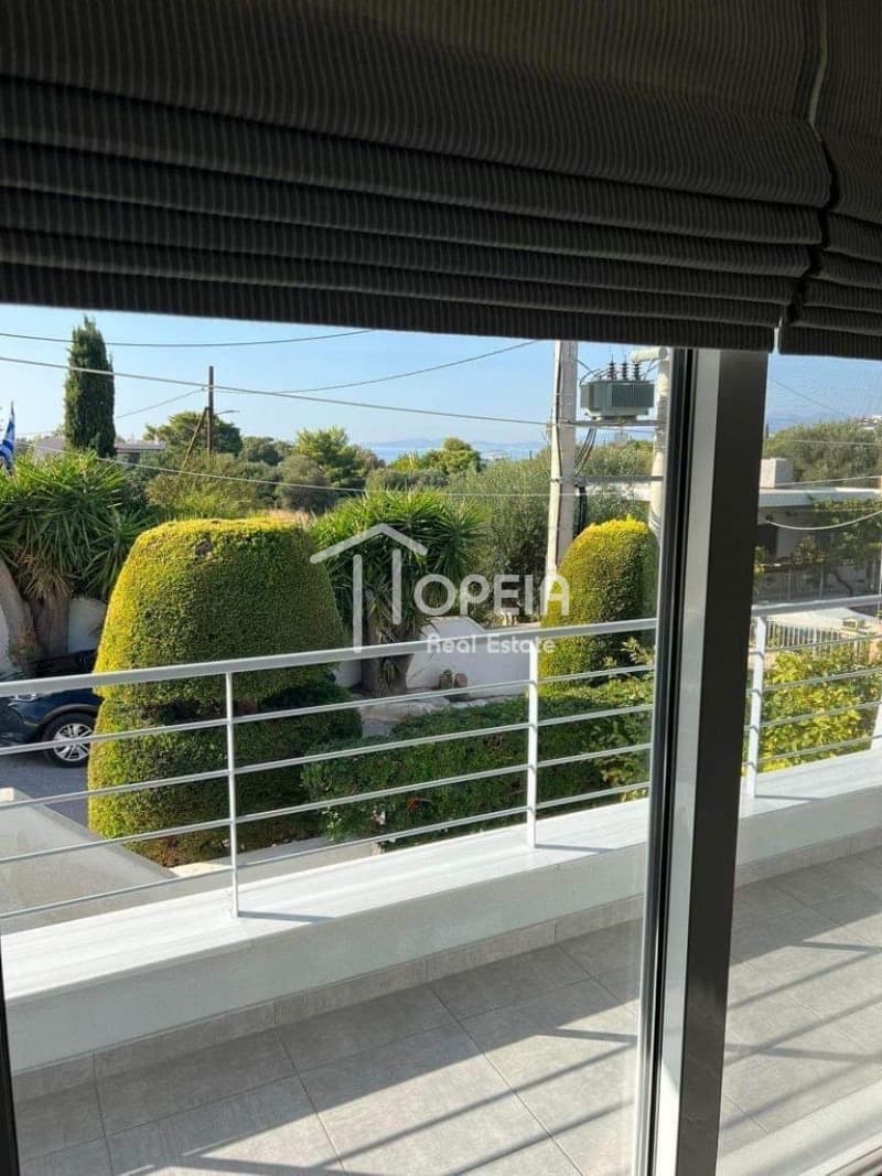 Apartment in Mavro Lithari, Saronida — Photo 13 of 18