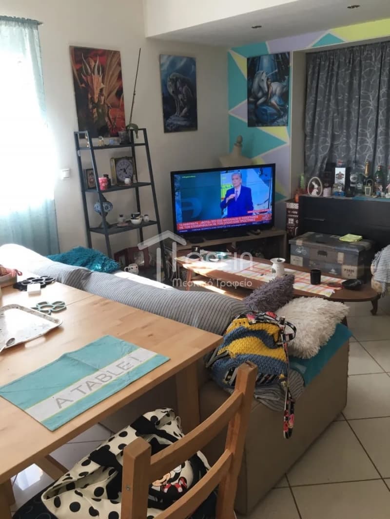 Apartment in Pigadakia, Voula — Photo 1 of 9
