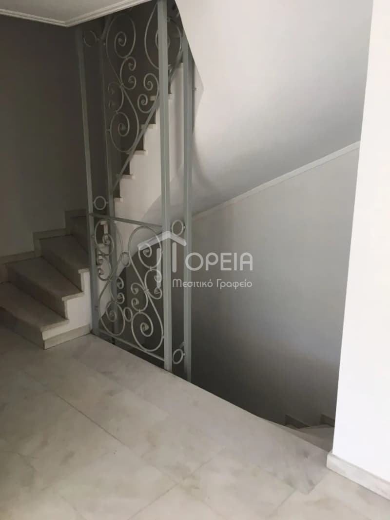 Apartment in Pigadakia, Voula — Photo 5 of 9