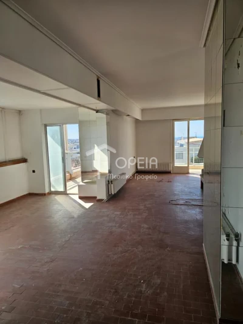 Apartment in Pirnari, Glyfada — Photo 15 of 23