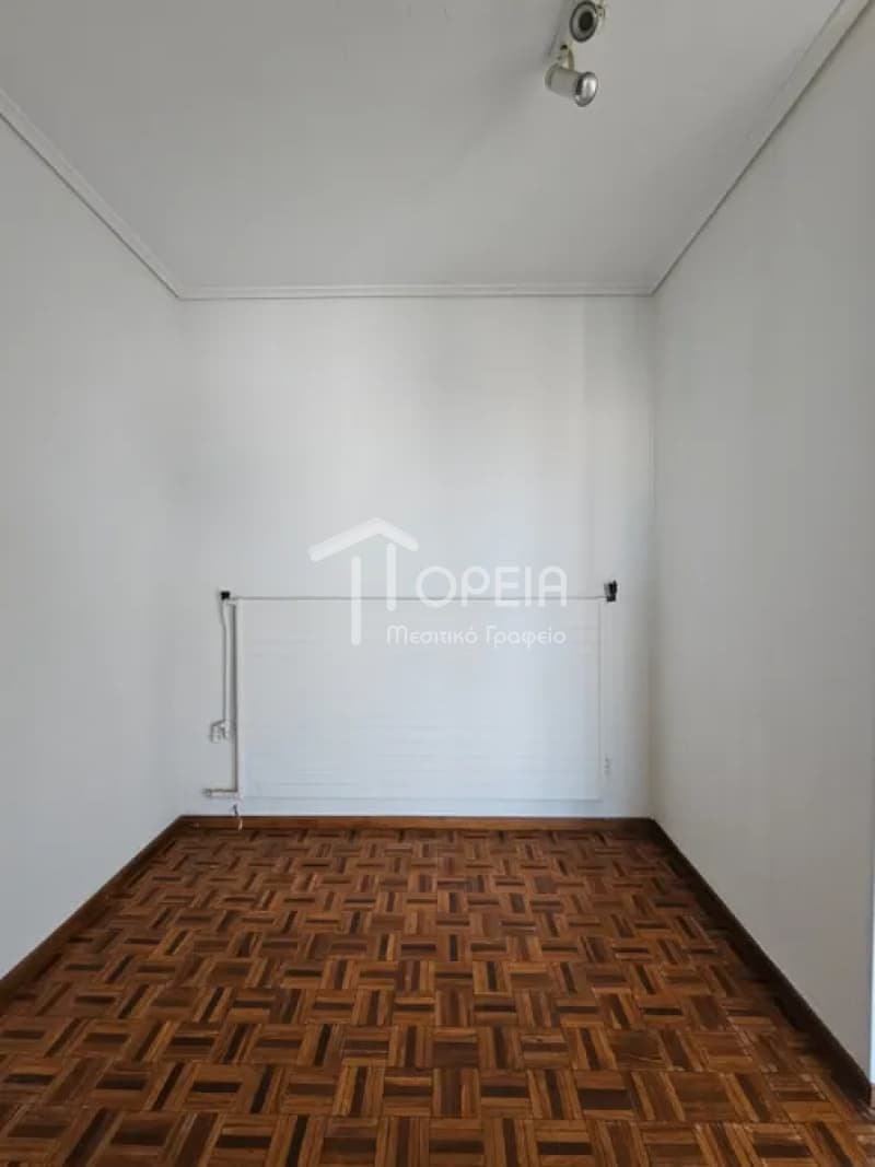 Apartment in Pirnari, Glyfada — Photo 20 of 23