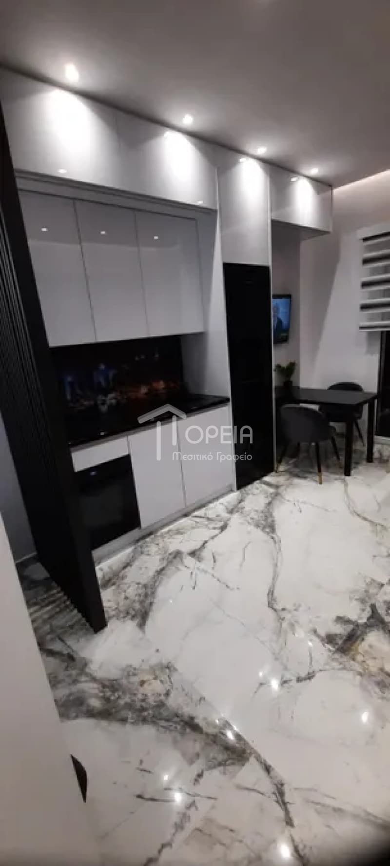 Διαμέρισμα στην Άνω Γλυφάδα, Γλυφάδα — Φωτογραφία 14 από 23