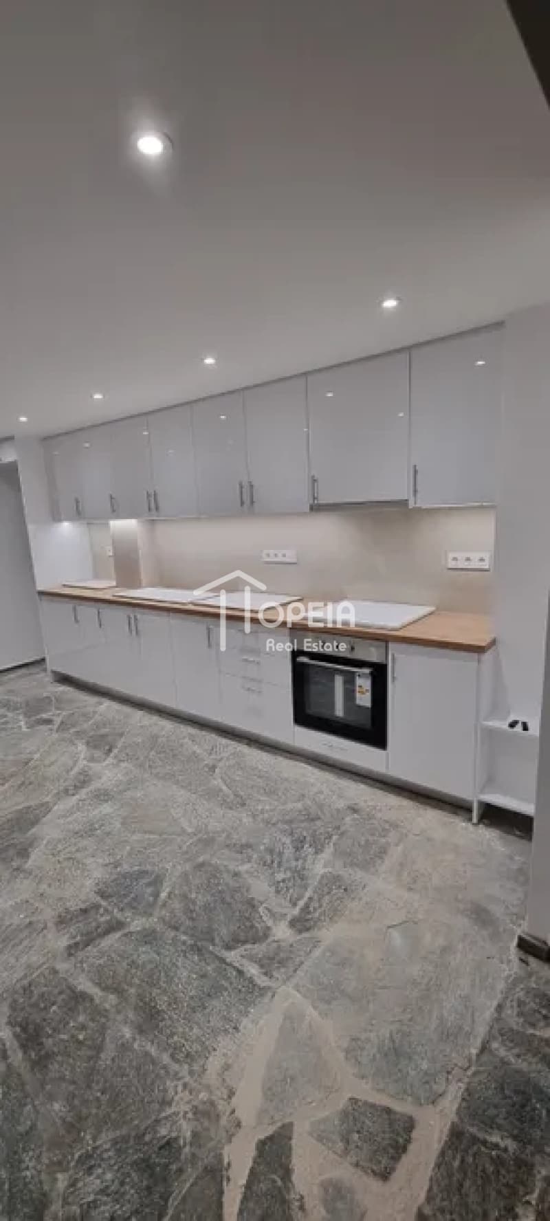 Apartment in Pirnari, Glyfada — Photo 13 of 13