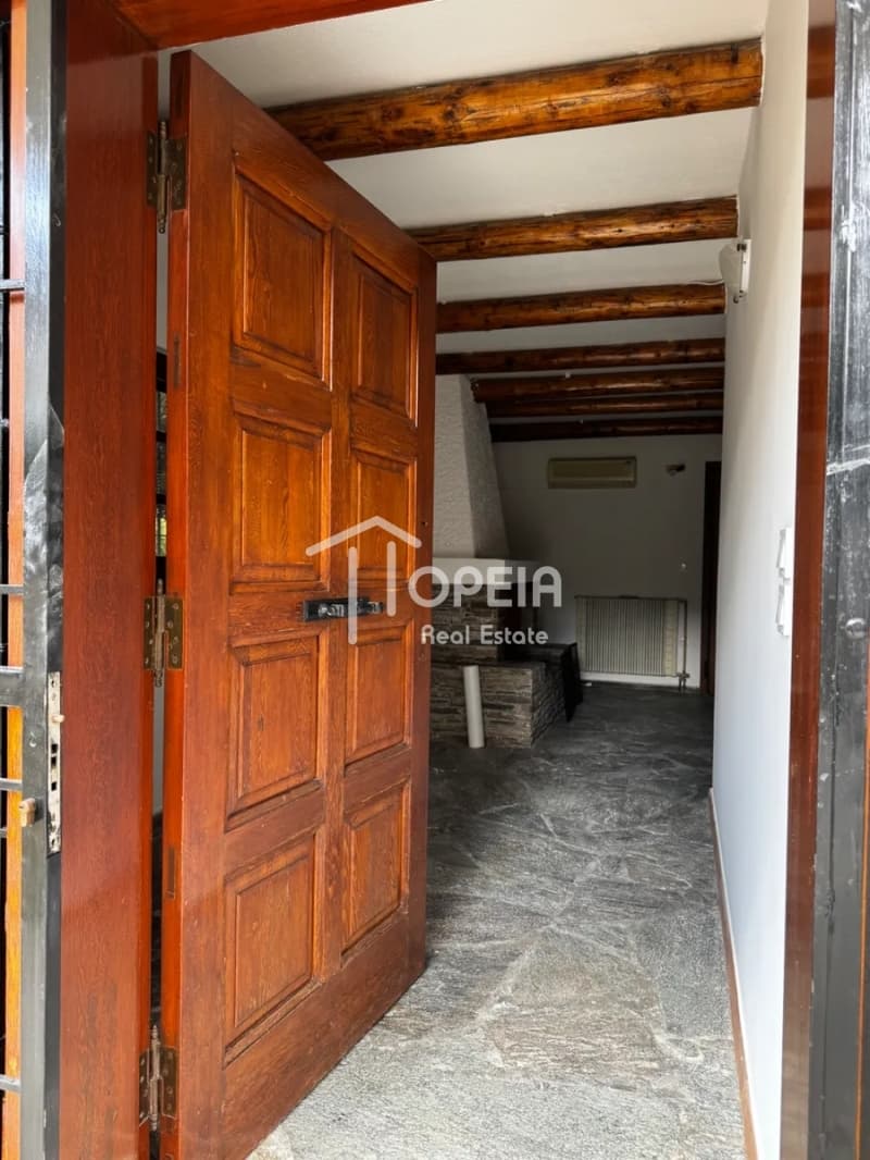 Apartment in Pirnari, Glyfada — Photo 8 of 13