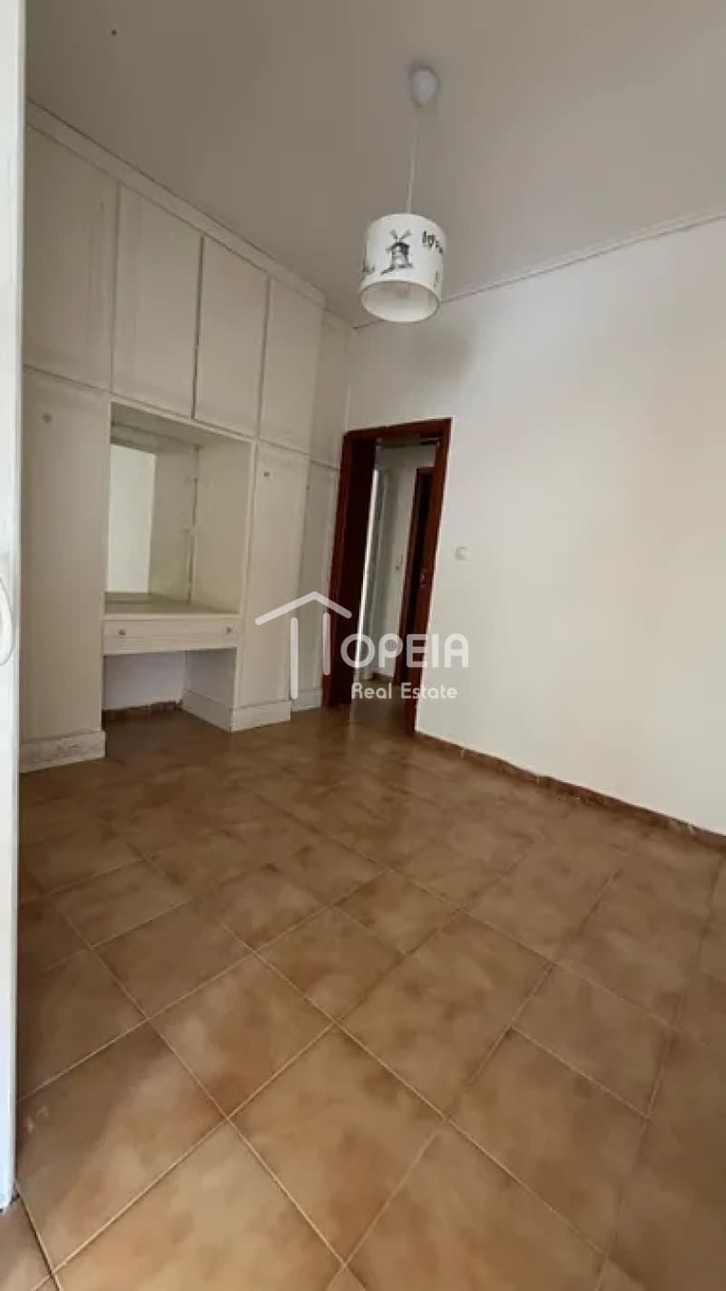 Apartment in Panionia, Glyfada — Photo 13 of 21