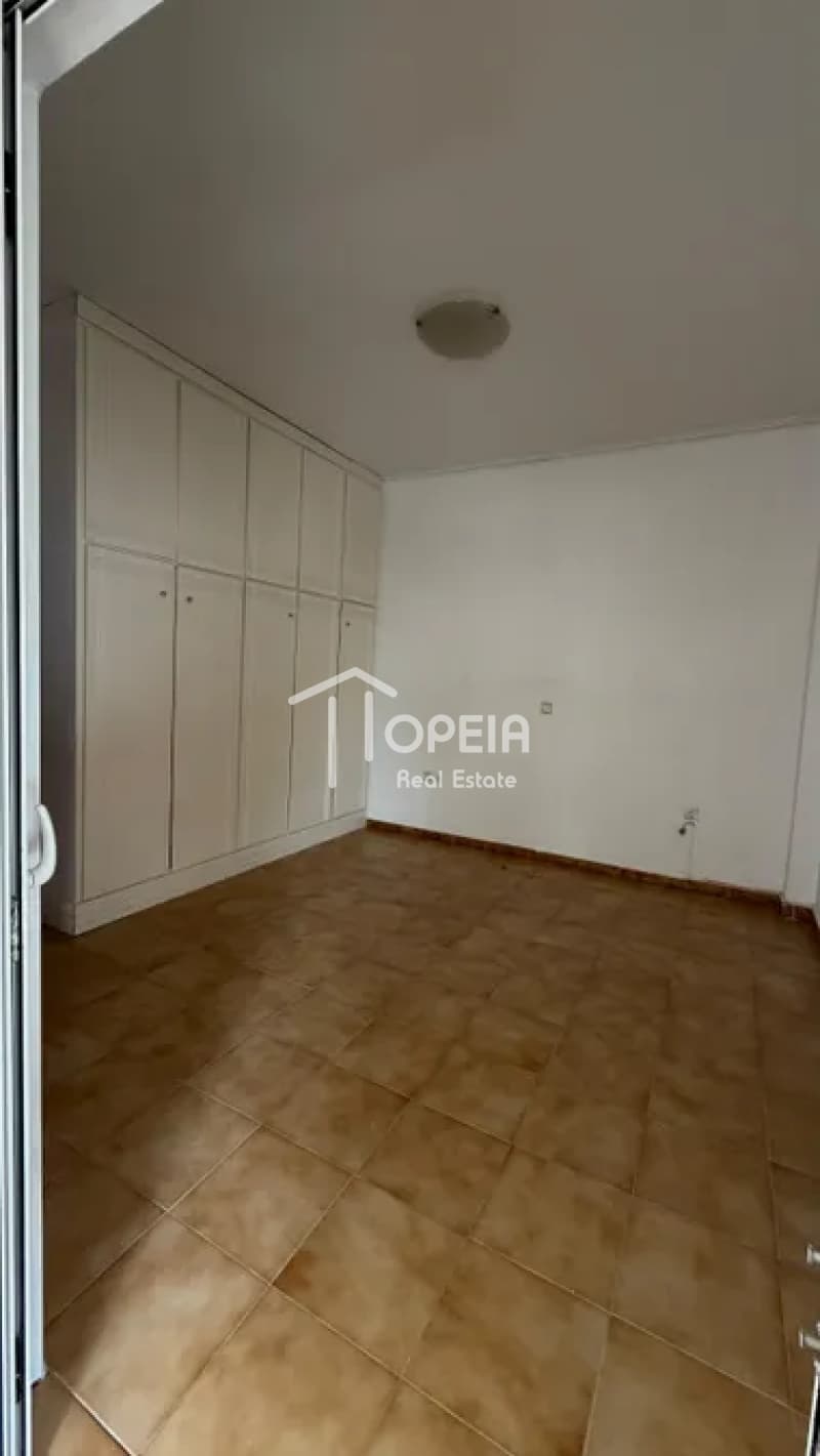 Apartment in Panionia, Glyfada — Photo 16 of 21