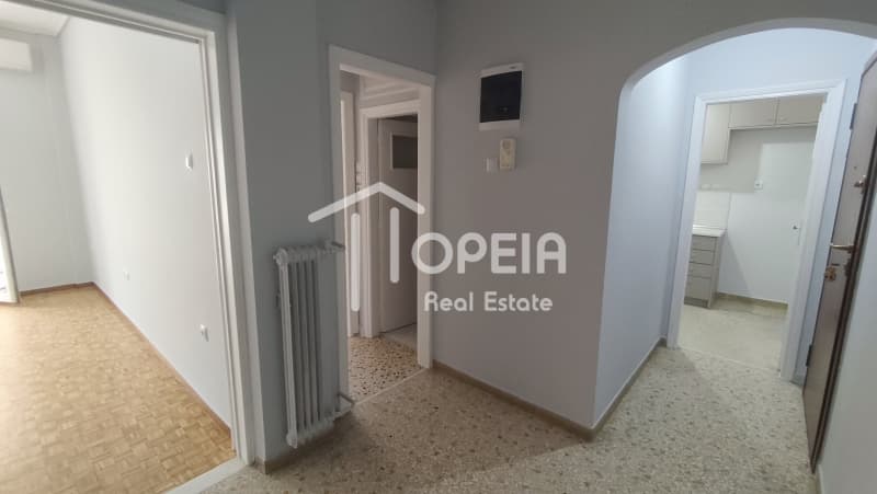 Apartment in Pigada, Piraeus — Photo 4 of 28