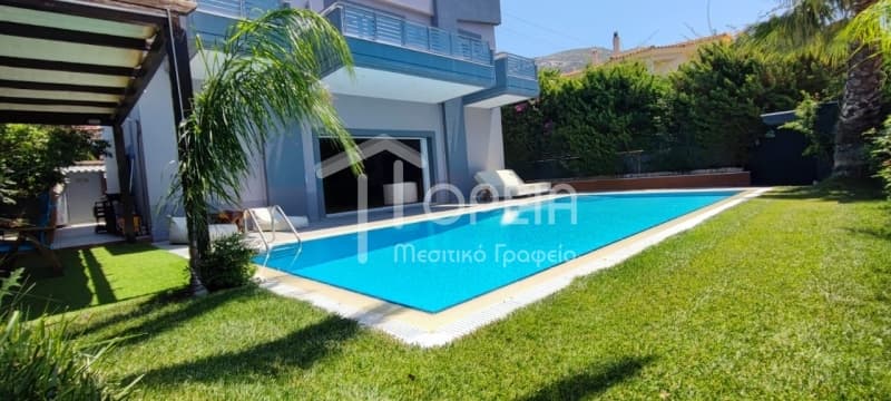 House in Lofos Kselaftaki, Kalivia Thorikou — Photo 1 of 22