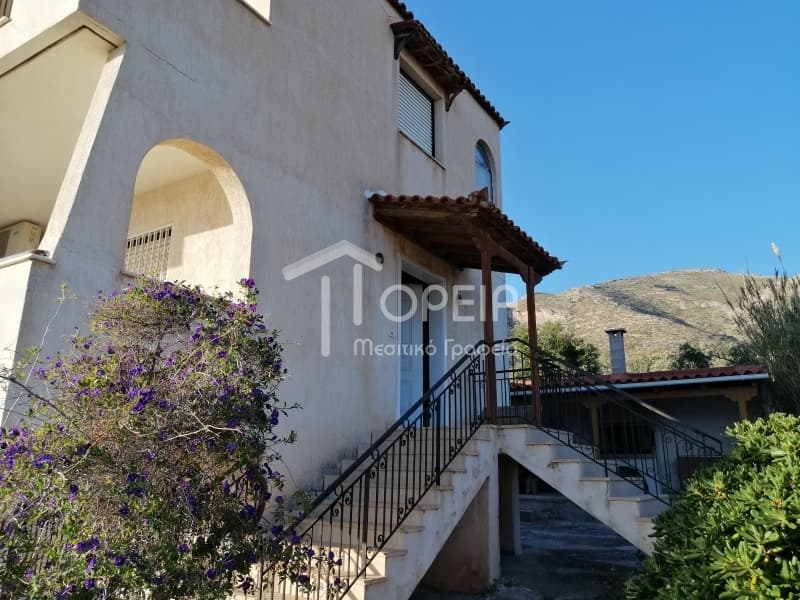House in Kalivia, Kalivia Thorikou — Photo 5 of 30