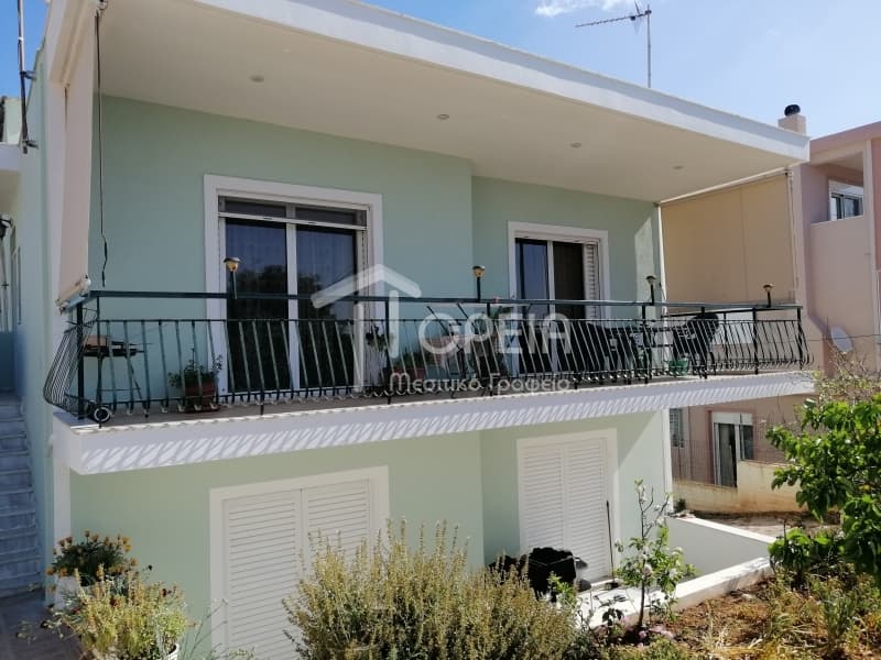 House in Agia Marina, Koropi — Photo 2 of 30