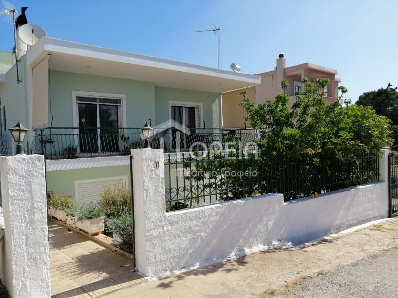House in Agia Marina, Koropi — Photo 1 of 30