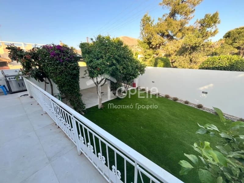 House in Kalivia, Kalivia Thorikou — Photo 4 of 10