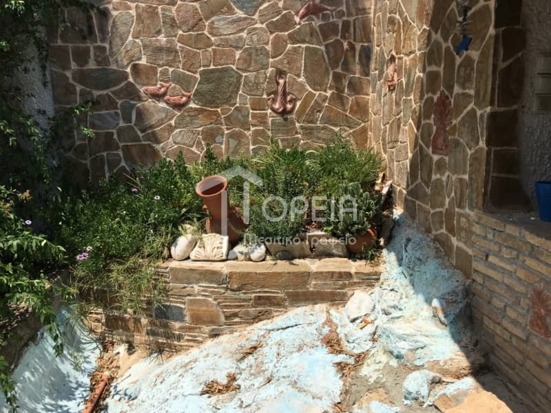 House in Galazia akti, Kalivia Thorikou — Photo 9 of 9