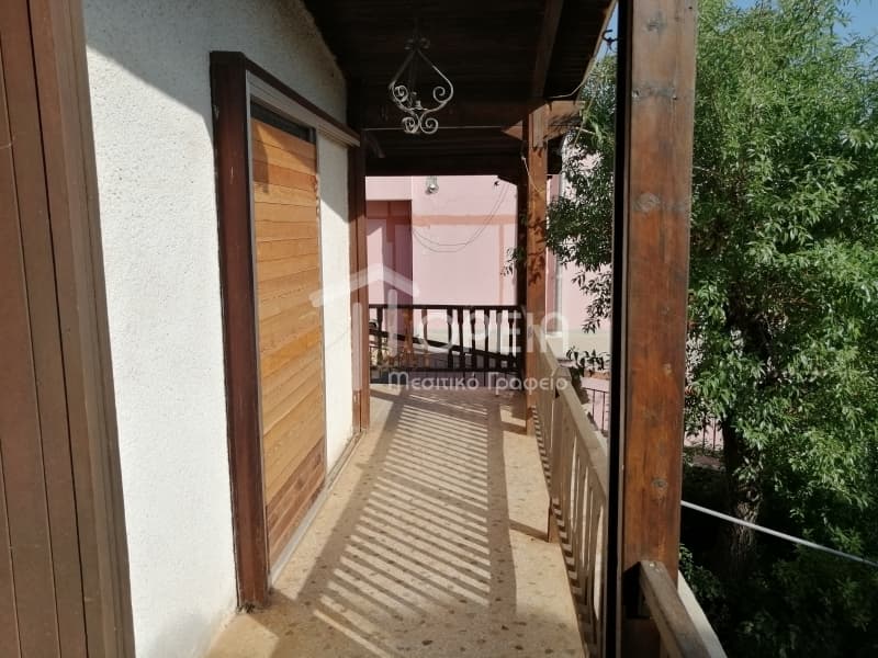 House in Galazia akti, Kalivia Thorikou — Photo 3 of 17