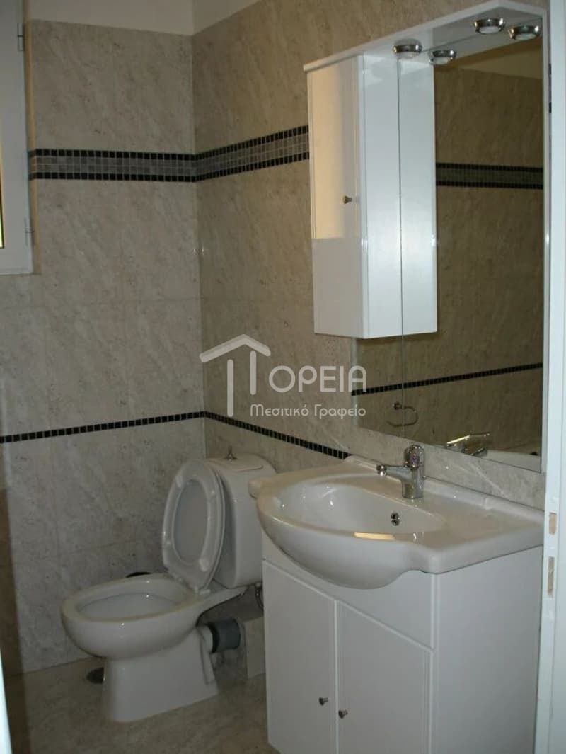 Apartment in Galazia akti, Kalivia Thorikou — Photo 6 of 17