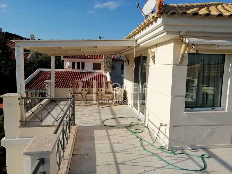 House in Kalivia, Kalivia Thorikou — Photo 5 of 30