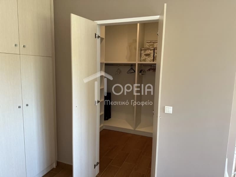 Διαμέρισμα στην Γαλάζια ακτή, Καλύβια Θορικού — Φωτογραφία 20 από 21