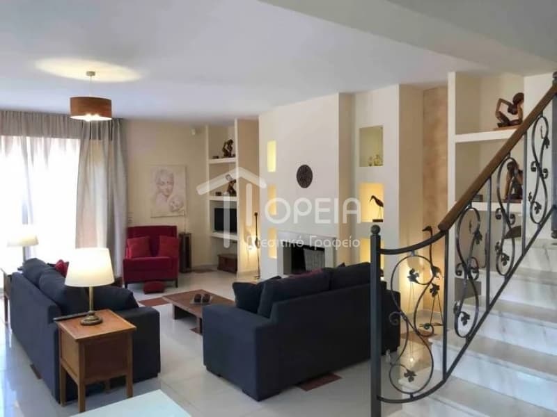 House in Κέντρο, Kalivia Thorikou — Photo 9 of 24