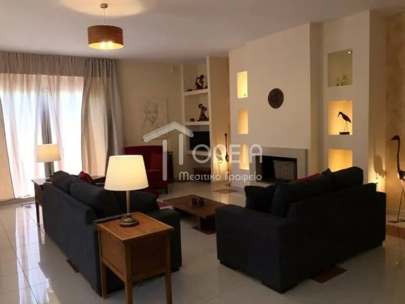 House in Κέντρο, Kalivia Thorikou — Photo 4 of 24