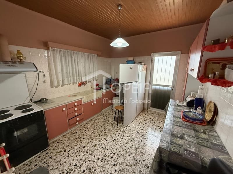 House in Kalivia, Kalivia Thorikou — Photo 3 of 18