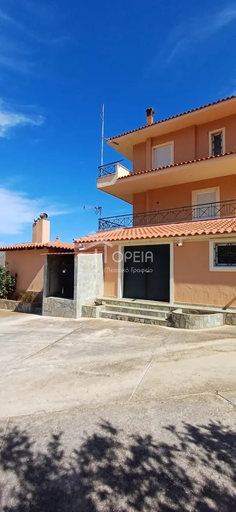 House in Κέντρο, Kalivia Thorikou — Photo 13 of 23