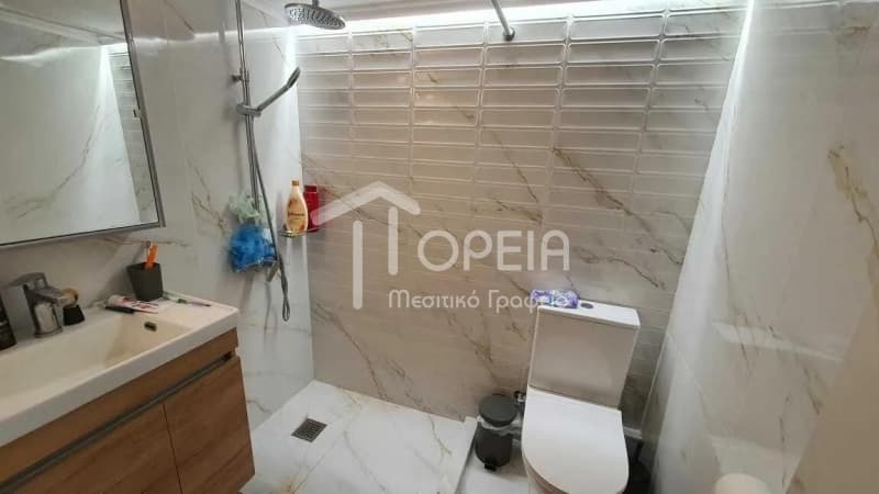 House in Galazia akti, Kalivia Thorikou — Photo 13 of 24