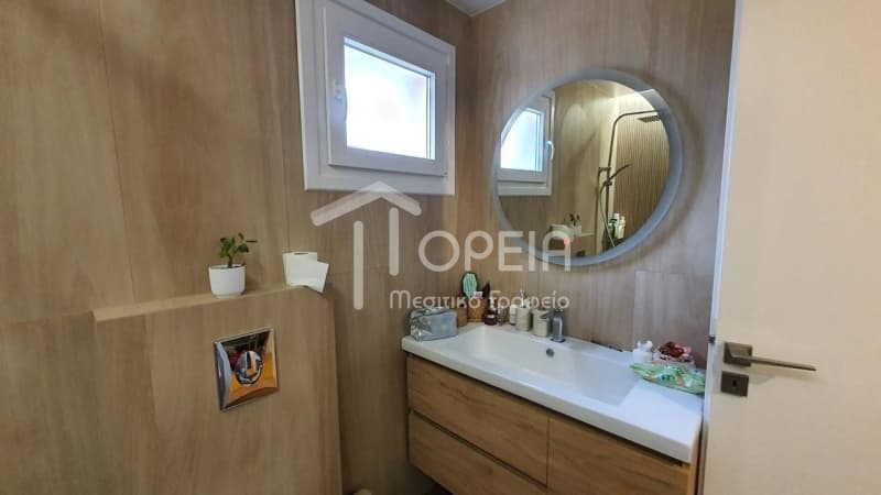 House in Galazia akti, Kalivia Thorikou — Photo 5 of 24