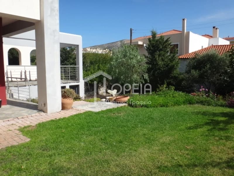 House in Κέντρο, Kalivia Thorikou — Photo 1 of 23