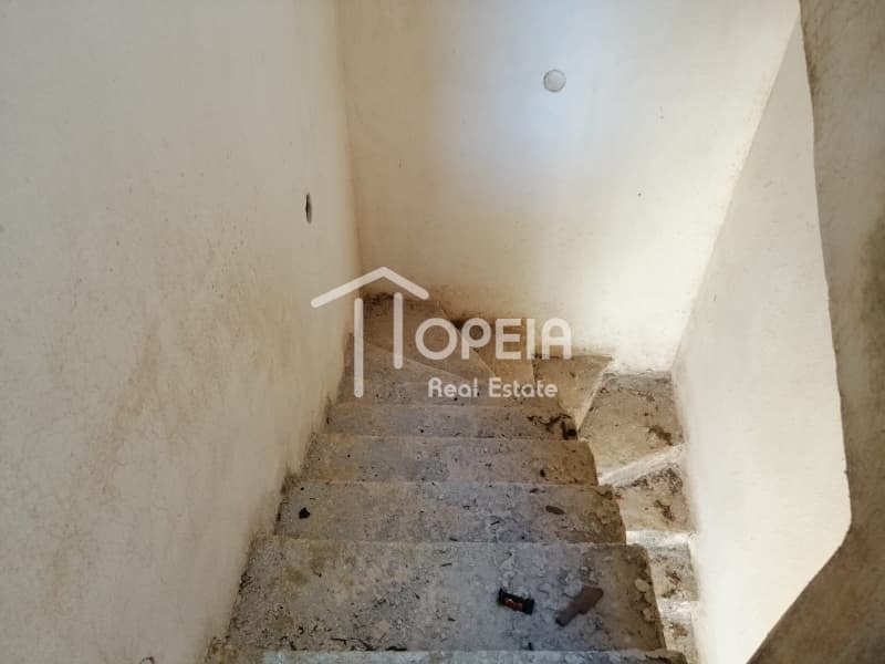 House in Kefleika, Kalivia Thorikou — Photo 9 of 17