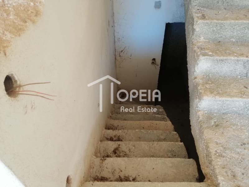 House in Kefleika, Kalivia Thorikou — Photo 6 of 17