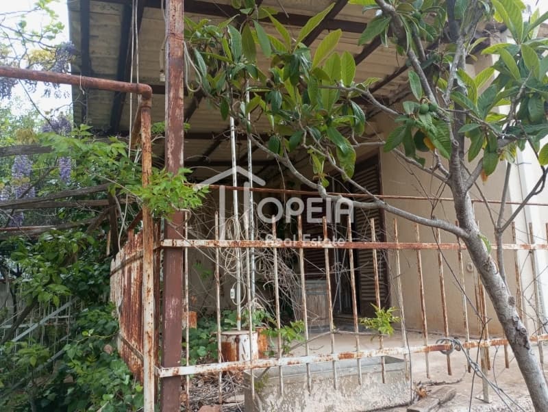 House in Lofos Kselaftaki, Kalivia Thorikou — Photo 4 of 5