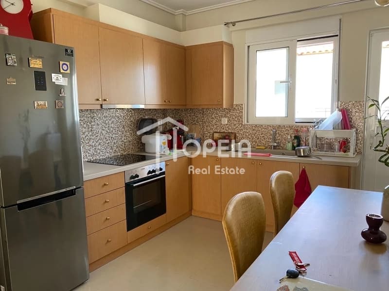 Apartment in Kefleika, Kalivia Thorikou — Photo 2 of 9